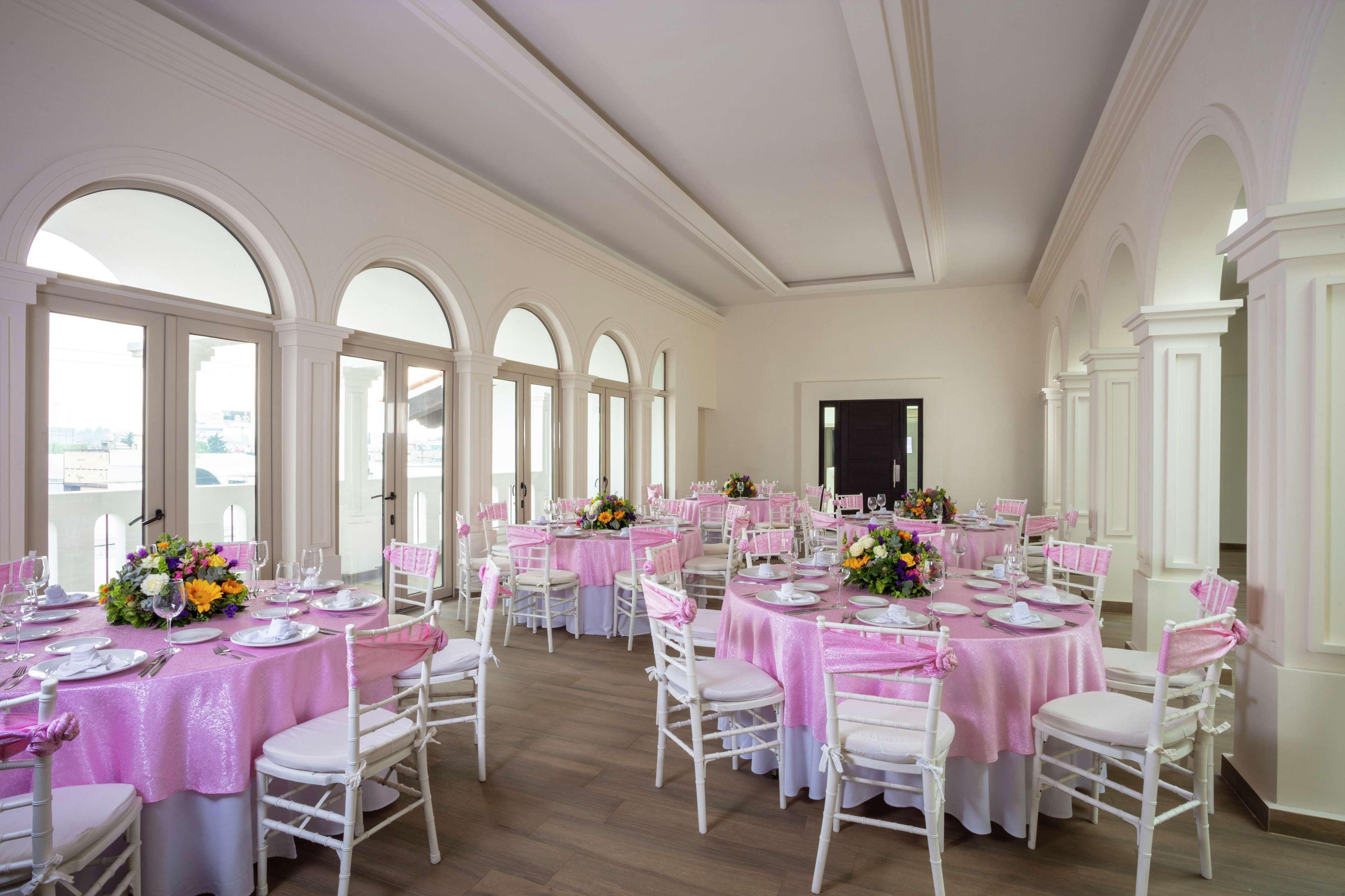 Doubletree By Hilton Toluca Hotel Luaran gambar