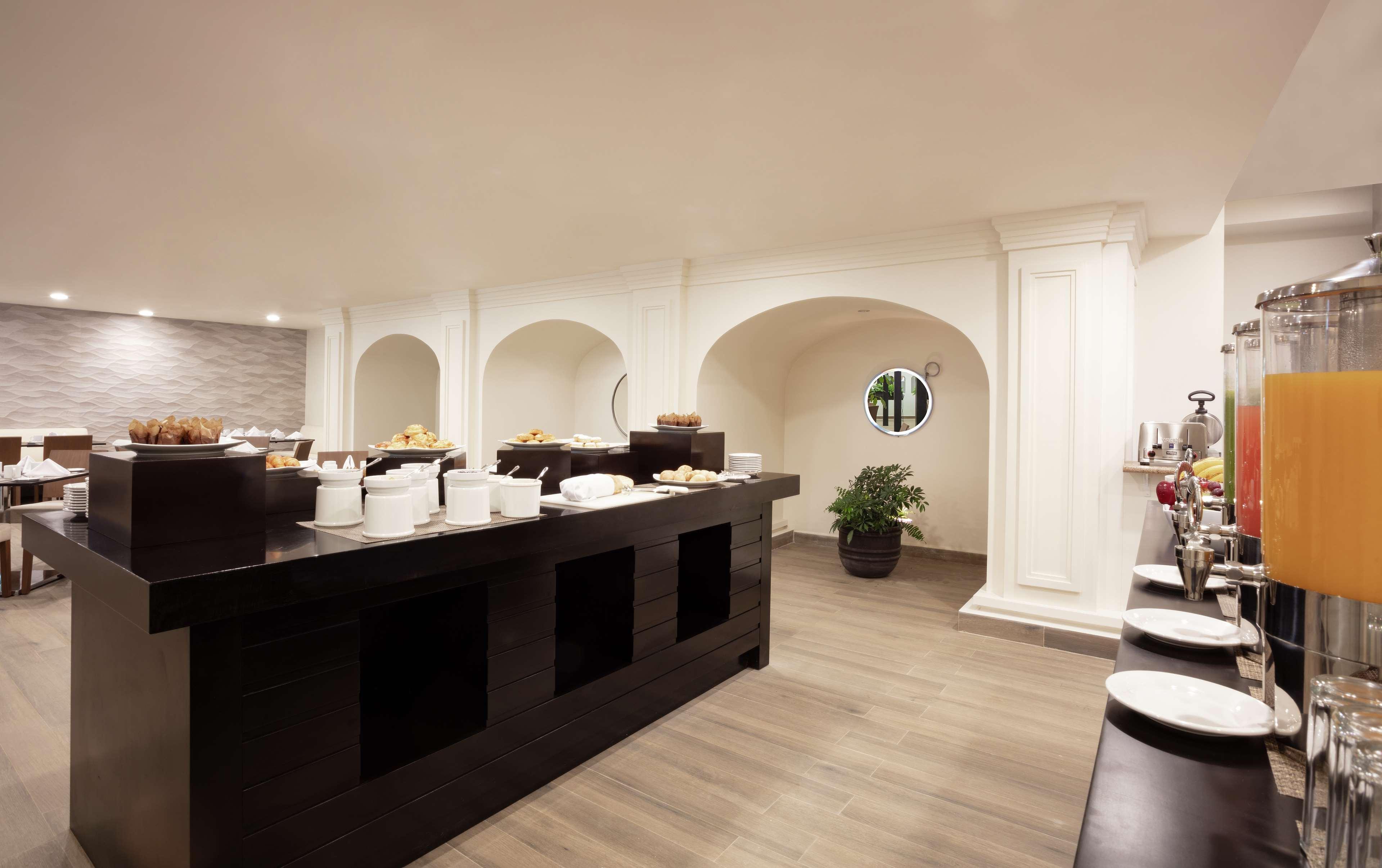 Doubletree By Hilton Toluca Hotel Luaran gambar