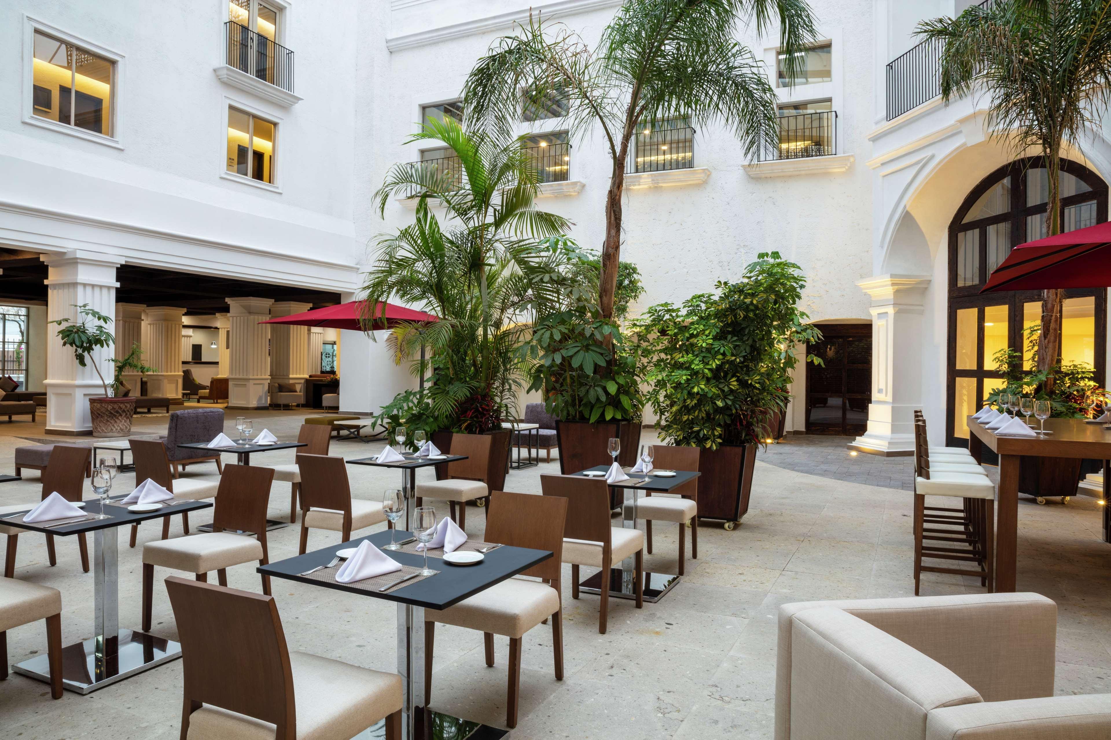 Doubletree By Hilton Toluca Hotel Luaran gambar