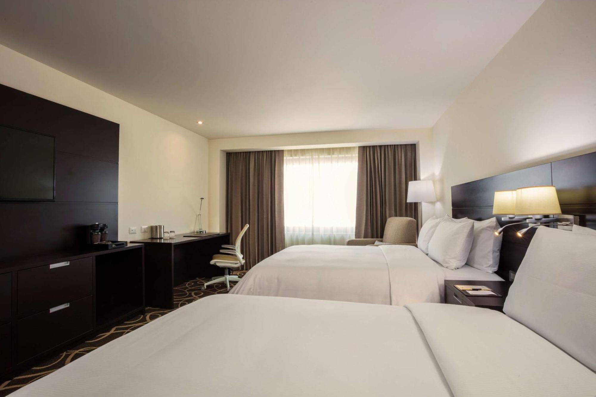 Doubletree By Hilton Toluca Hotel Luaran gambar