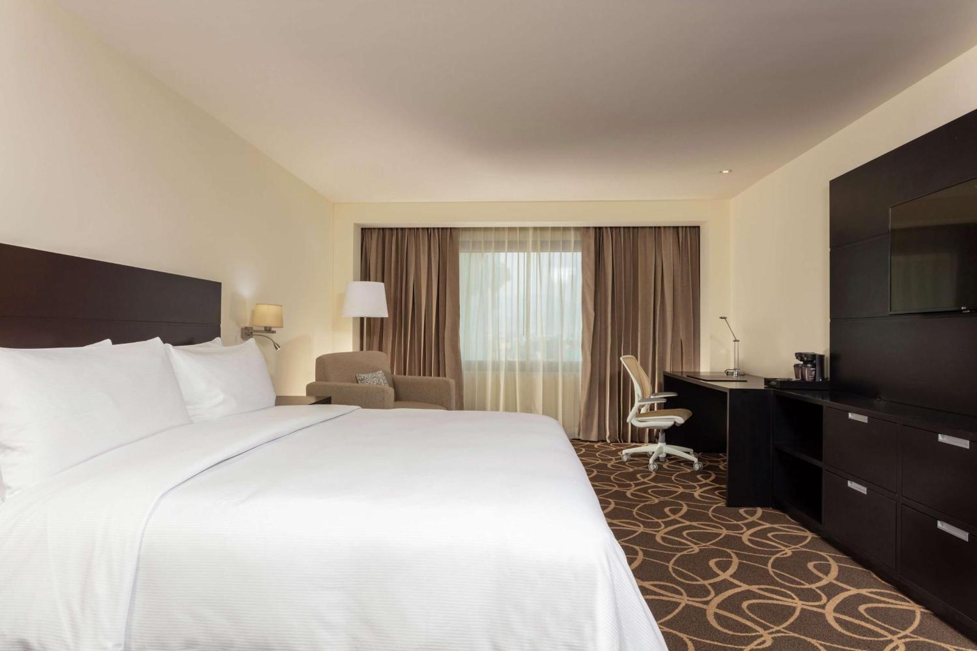 Doubletree By Hilton Toluca Hotel Luaran gambar