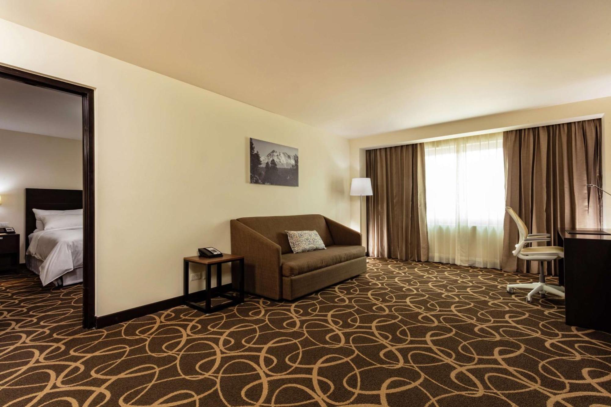 Doubletree By Hilton Toluca Hotel Luaran gambar